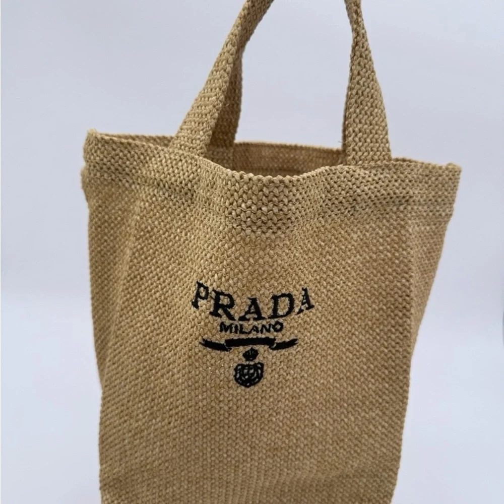 Prada VIP Raffia Bag - Picture 3 of 4